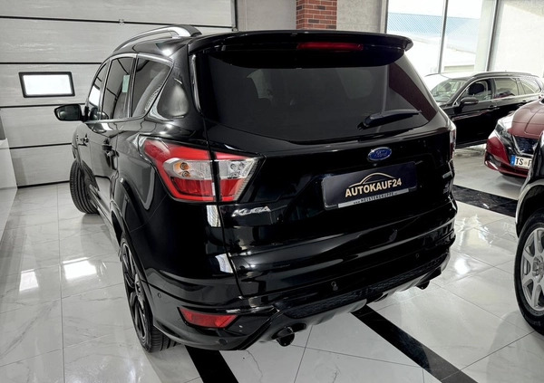 Ford Kuga cena 70500 przebieg: 104000, rok produkcji 2018 z Łęczna małe 529